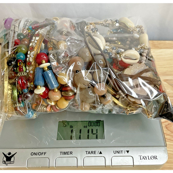Mystery Jewelry Lot 1.11 Lbs Curated Wearable Boho Artisan Vintage To Now - Picture 10 of 13